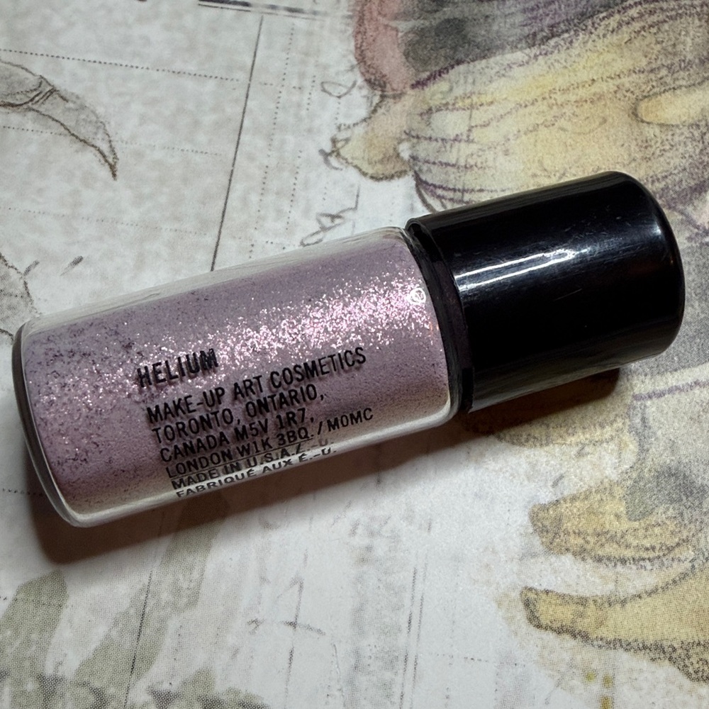 MAC COSMETICS NEW HELIUM Pigment Loose Powder 2.5G VIAL NEW Eye Shadow HTF